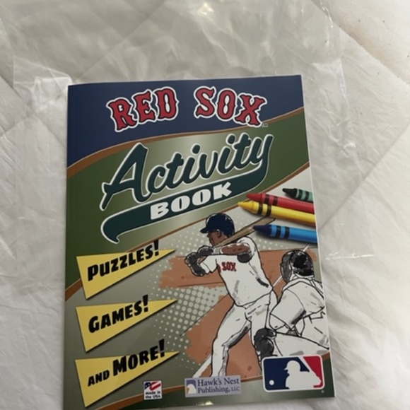 Boston Red Sox Activity Book for Children ~ NEW, never used, still in packaging - Picture 5 of 6